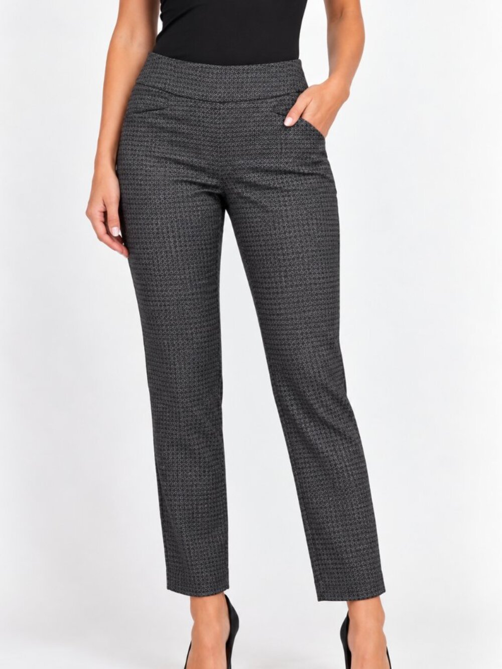 Chico's Brigitte Stretchy Pull-On Grey Geometric Dress Pants Business Casual 12R